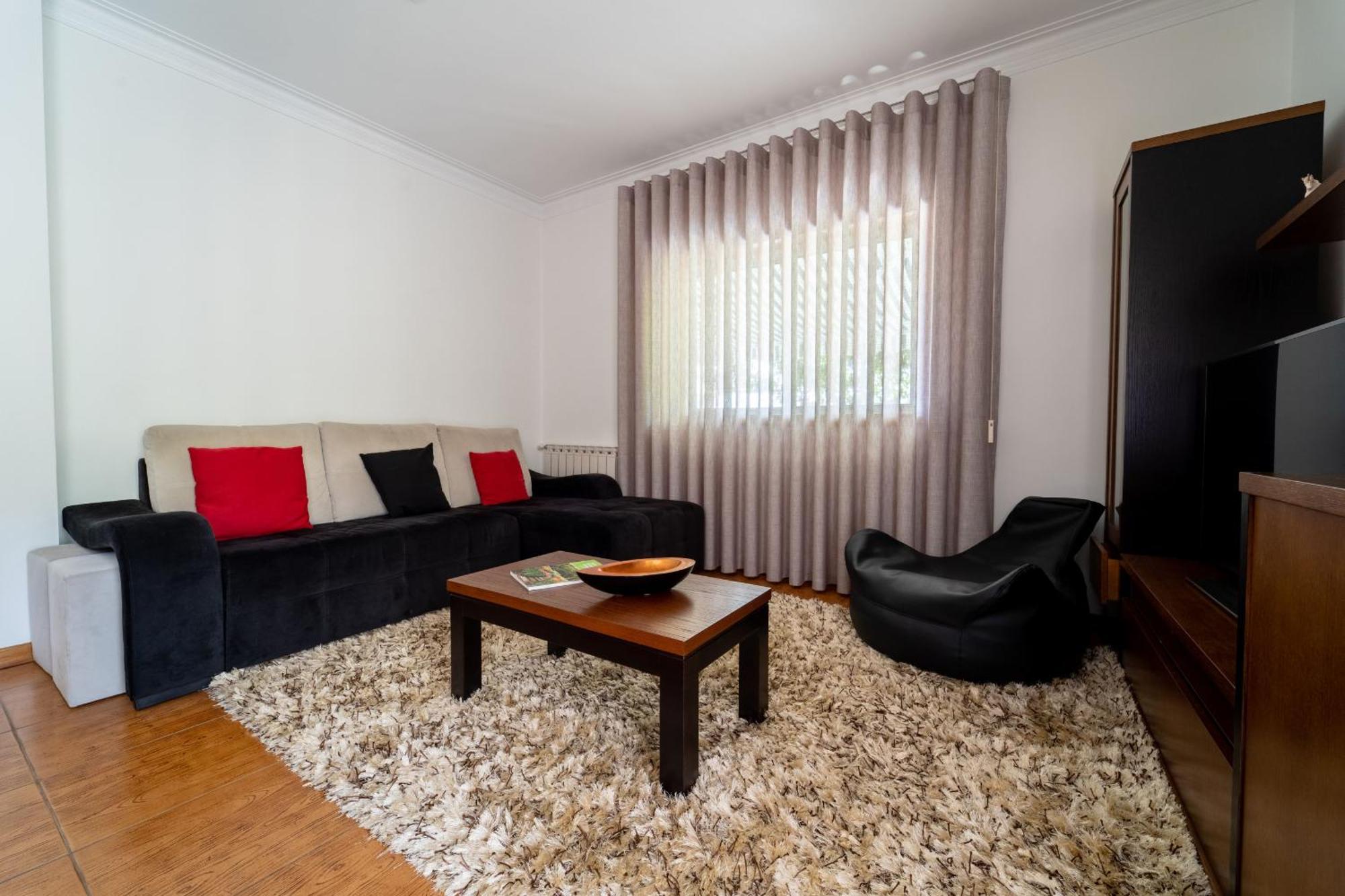 Gondomar Guimaraes - Moradia V3 Com Piscina Natural By House And People Exterior foto